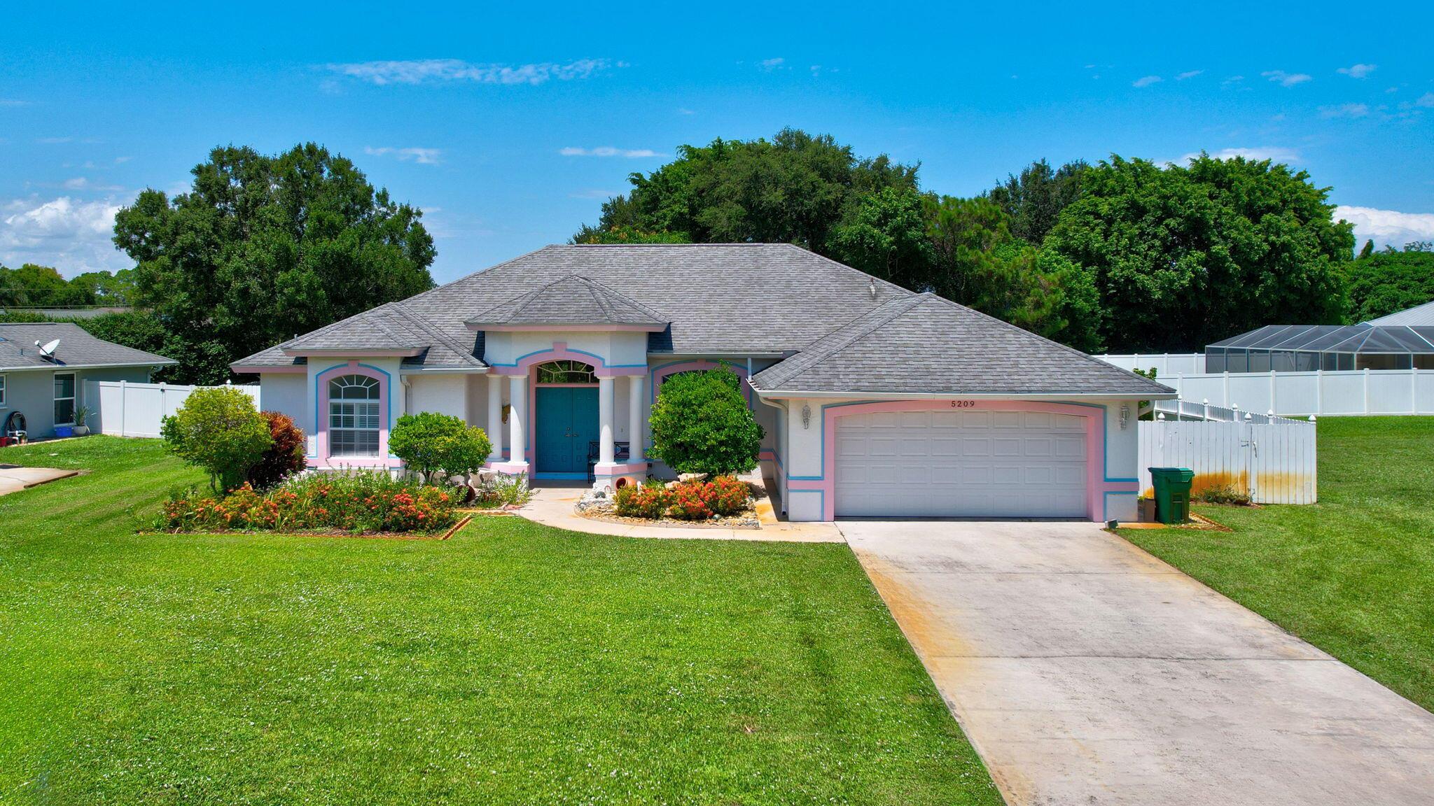 View Fort Pierce, FL 34951 house