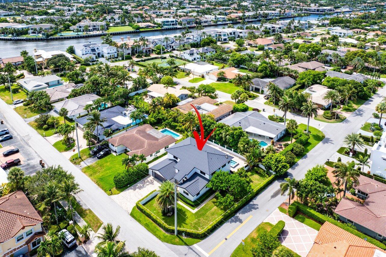 811 SE 31st Street, Boca Raton, FL, 33432/$3,500,000 3 811 SE 31st Street