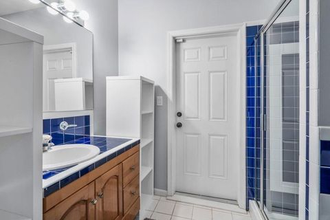 Tiny photo for 811 SE 31st Street, Boca Raton, FL 33432 (MLS # R11106479)