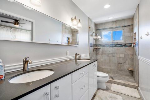 Tiny photo for 811 SE 31st Street, Boca Raton, FL 33432 (MLS # R11106479)