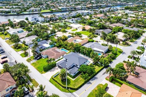 Tiny photo for 811 SE 31st Street, Boca Raton, FL 33432 (MLS # R11106479)