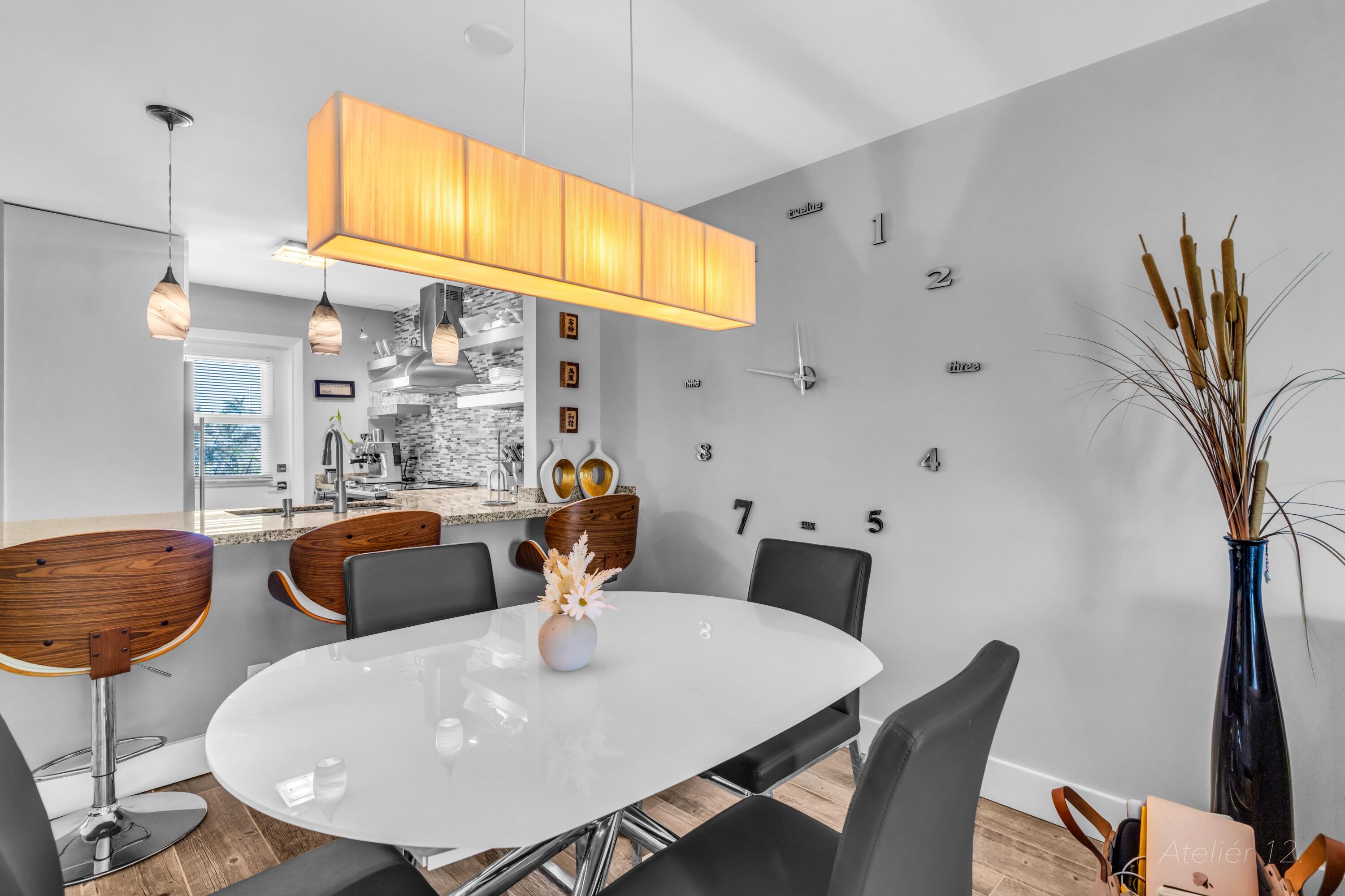 KINGS PARK GARDEN APTS CONDO - Residential