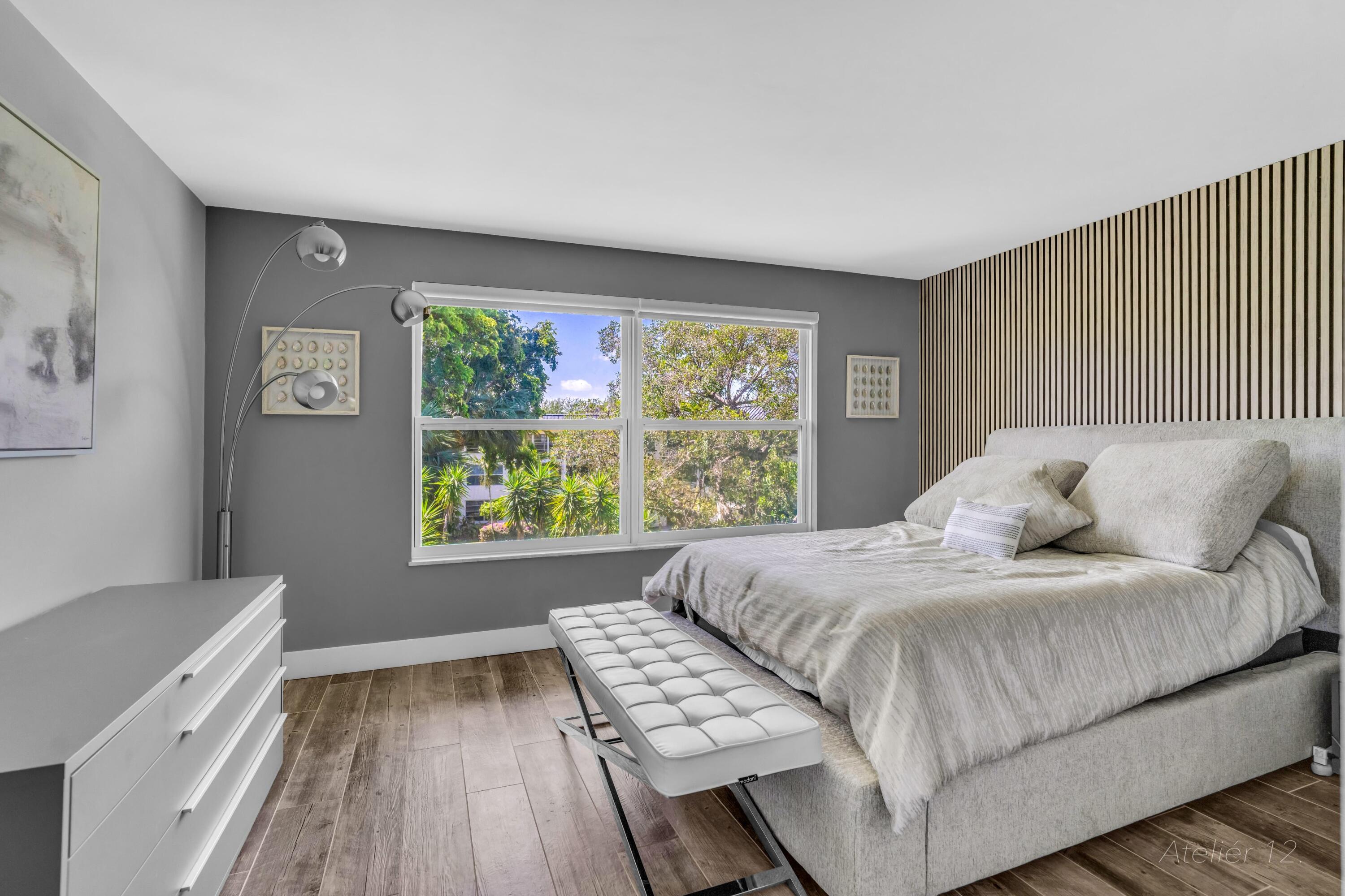KINGS PARK GARDEN APTS CONDO - Residential