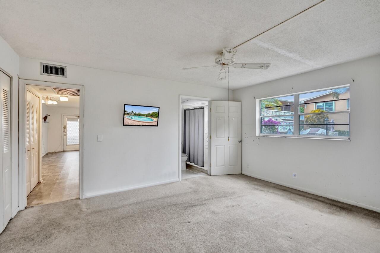 CAMDEN CONDOS - Residential