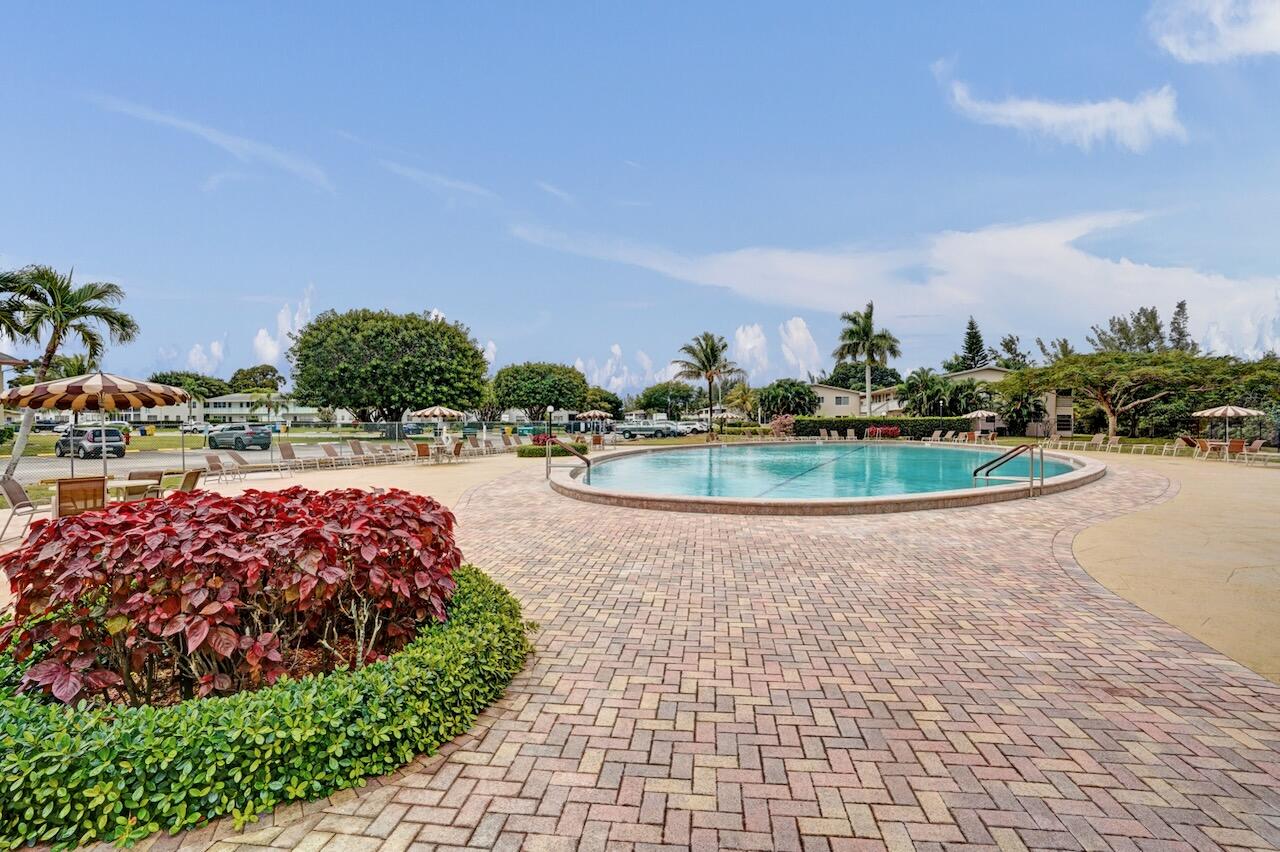 CAMDEN CONDOS - Residential