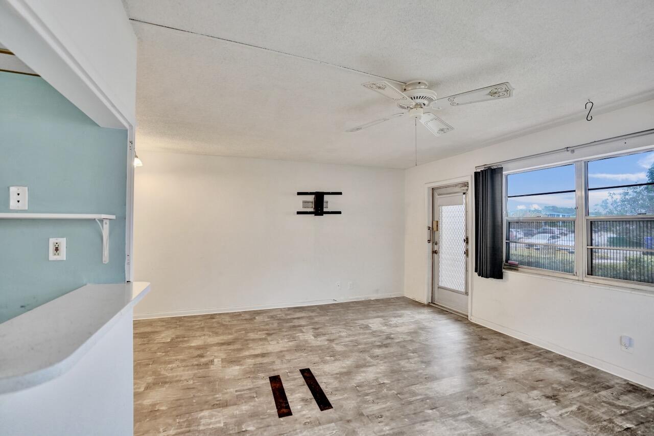 CAMDEN CONDOS - Residential