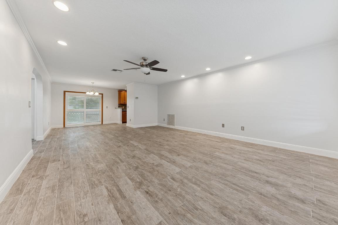 SANDALFOOT COVE SEC 6 - Residential