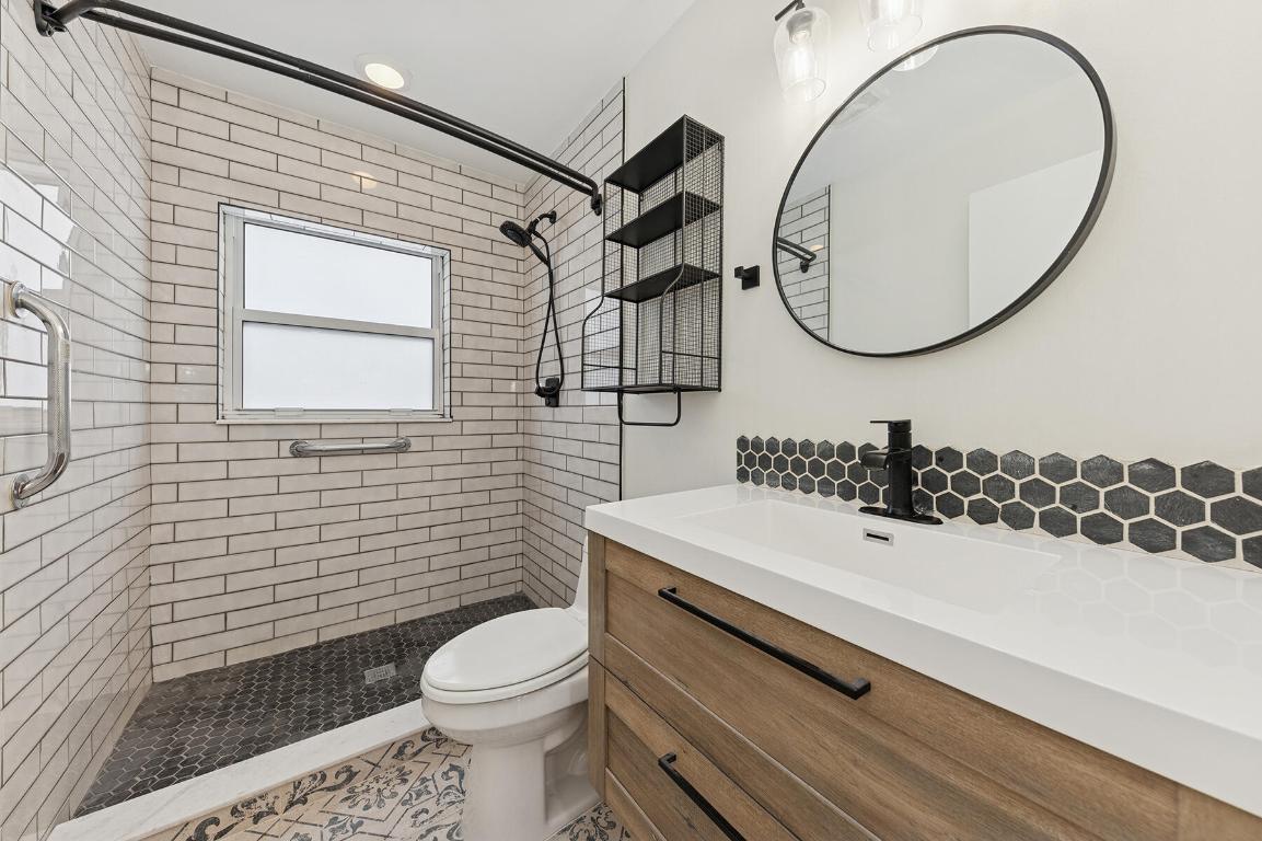 SANDALFOOT COVE SEC 6 - Residential