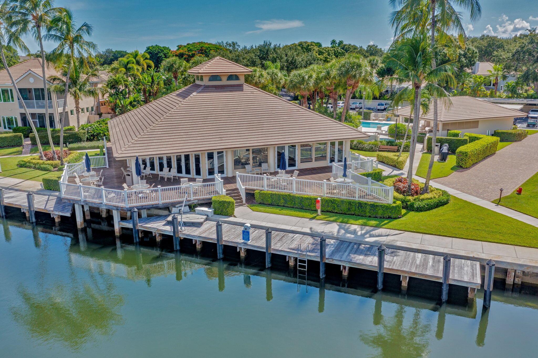 OAK HARBOUR CONDOS - Residential Lease