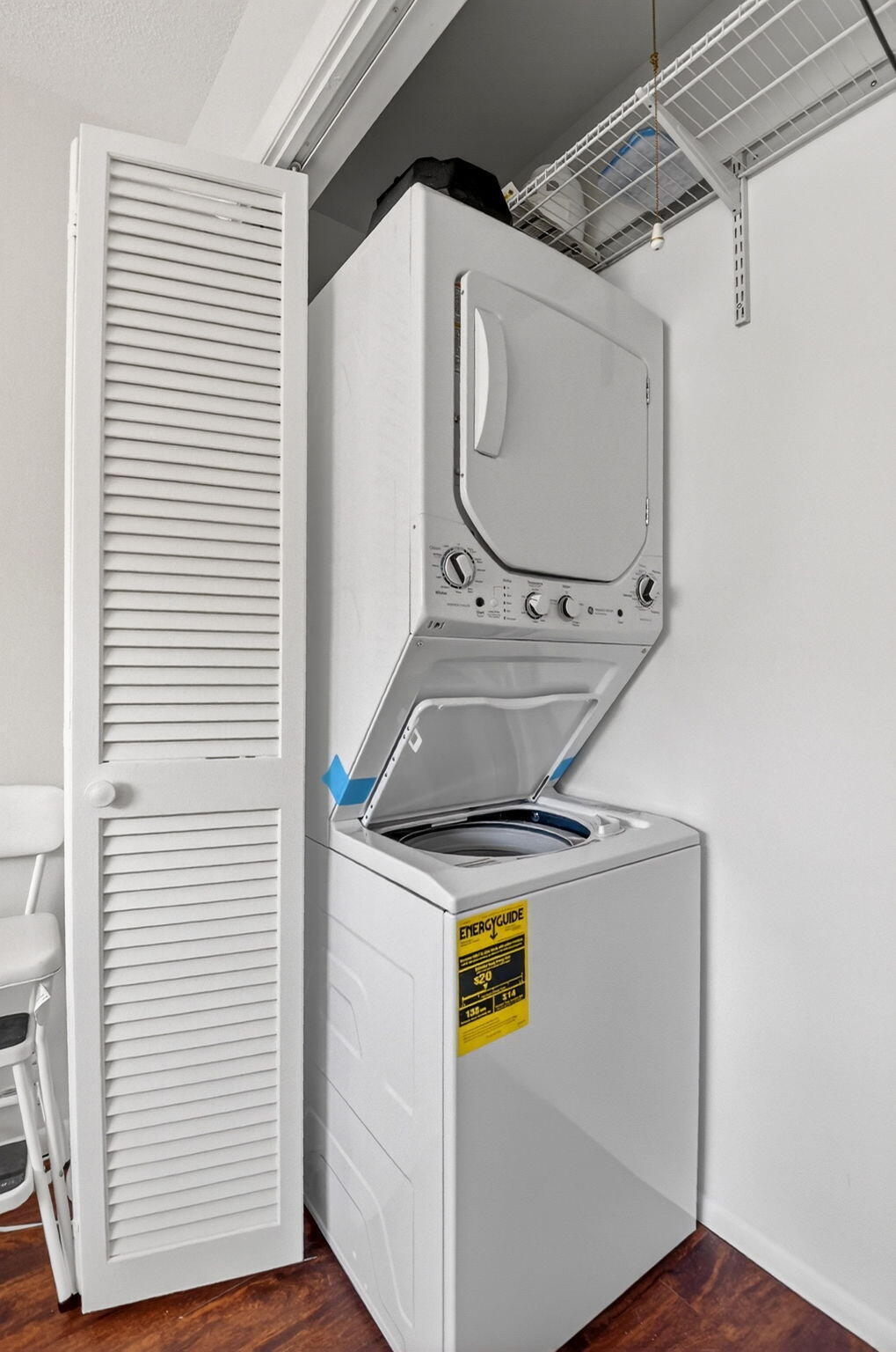 STRATFORD CONDOMINIUM - Residential