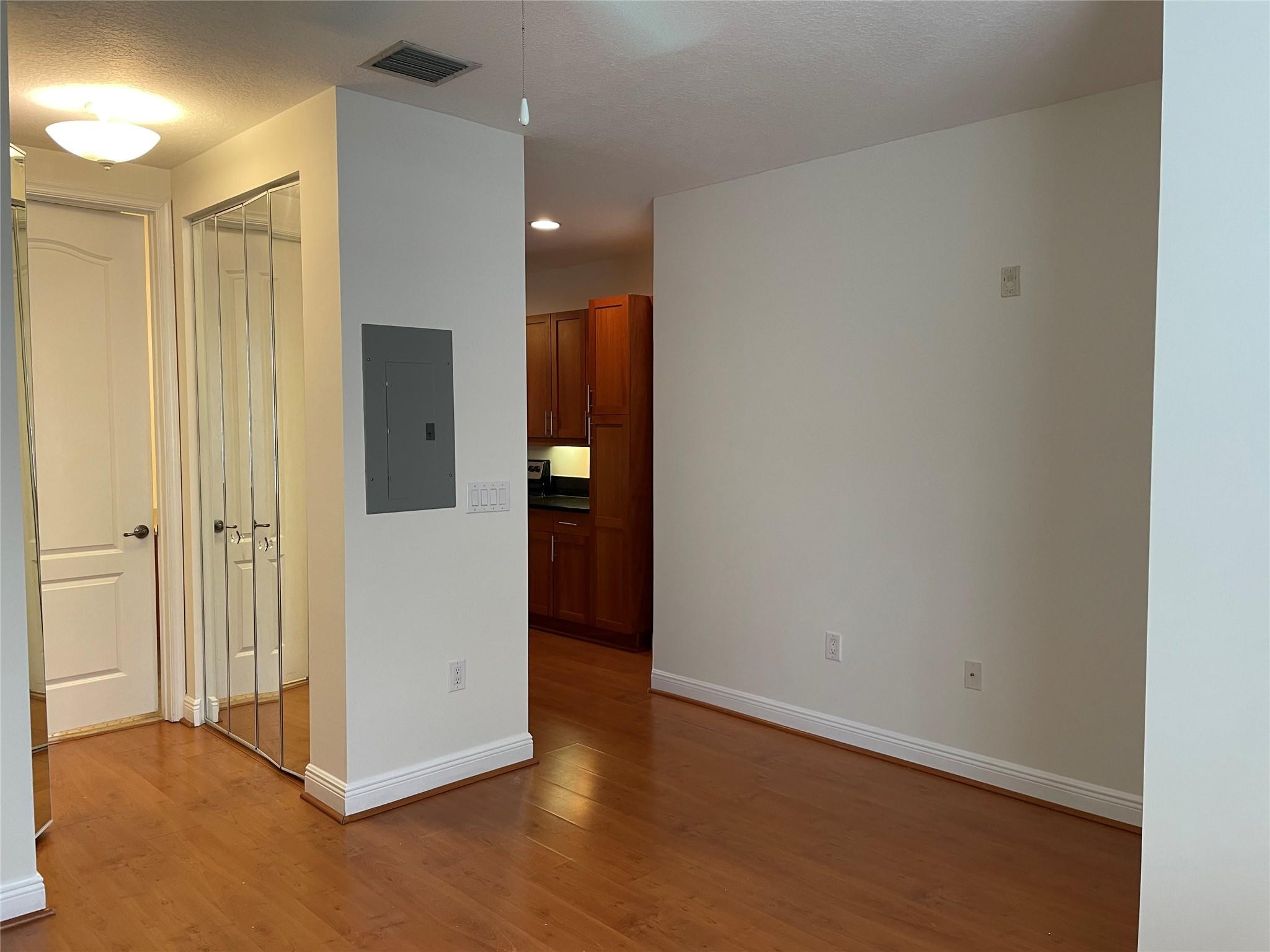 VILLAGE AT SAILBOAT BEND - Residential Lease
