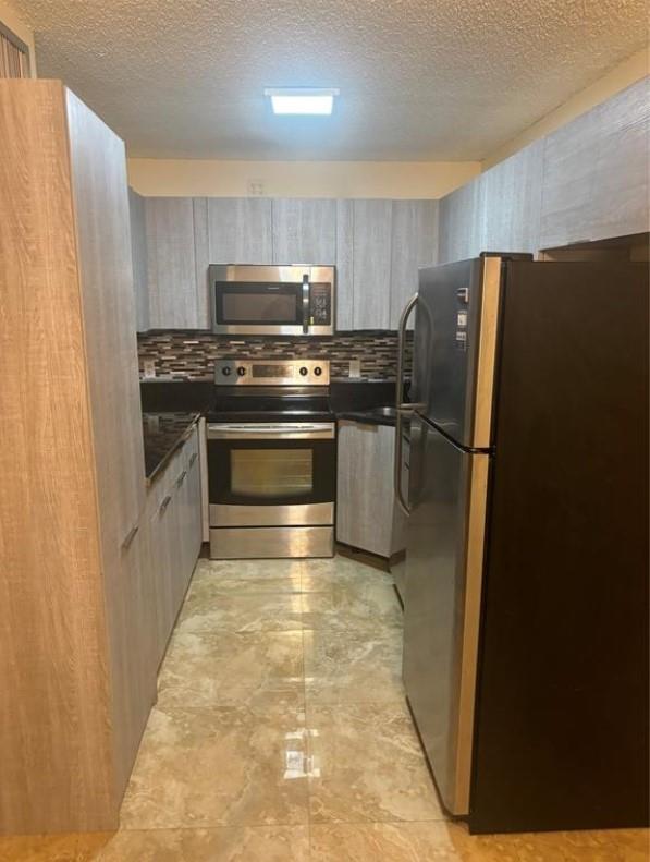 Palm Club West Village 1 - Residential