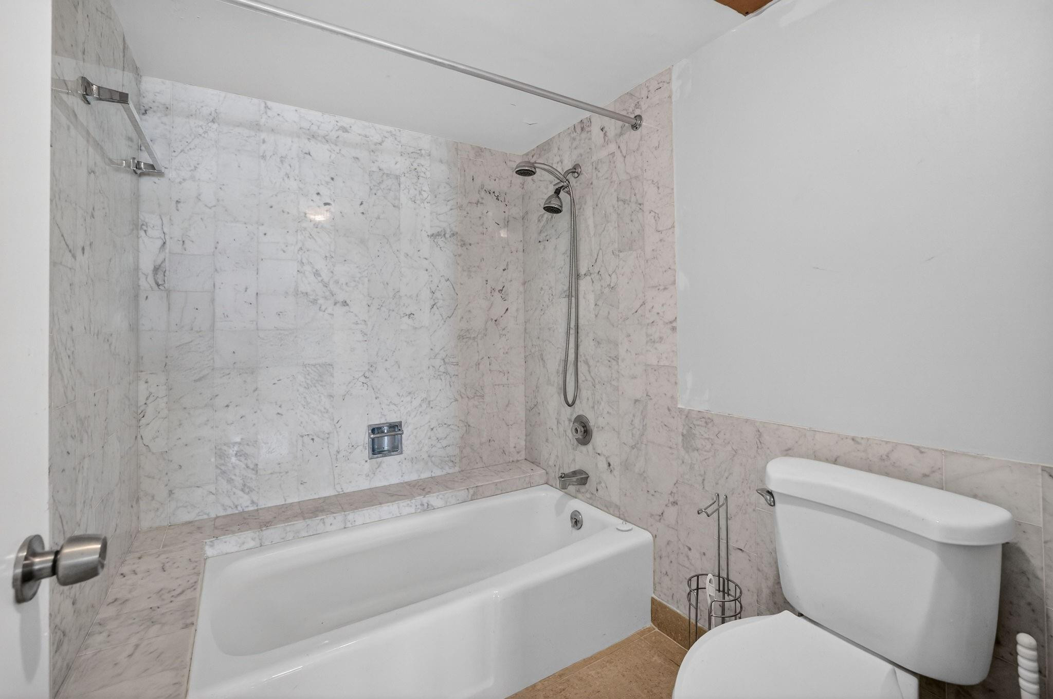 PLAYA DEL MAR CONDO - Residential