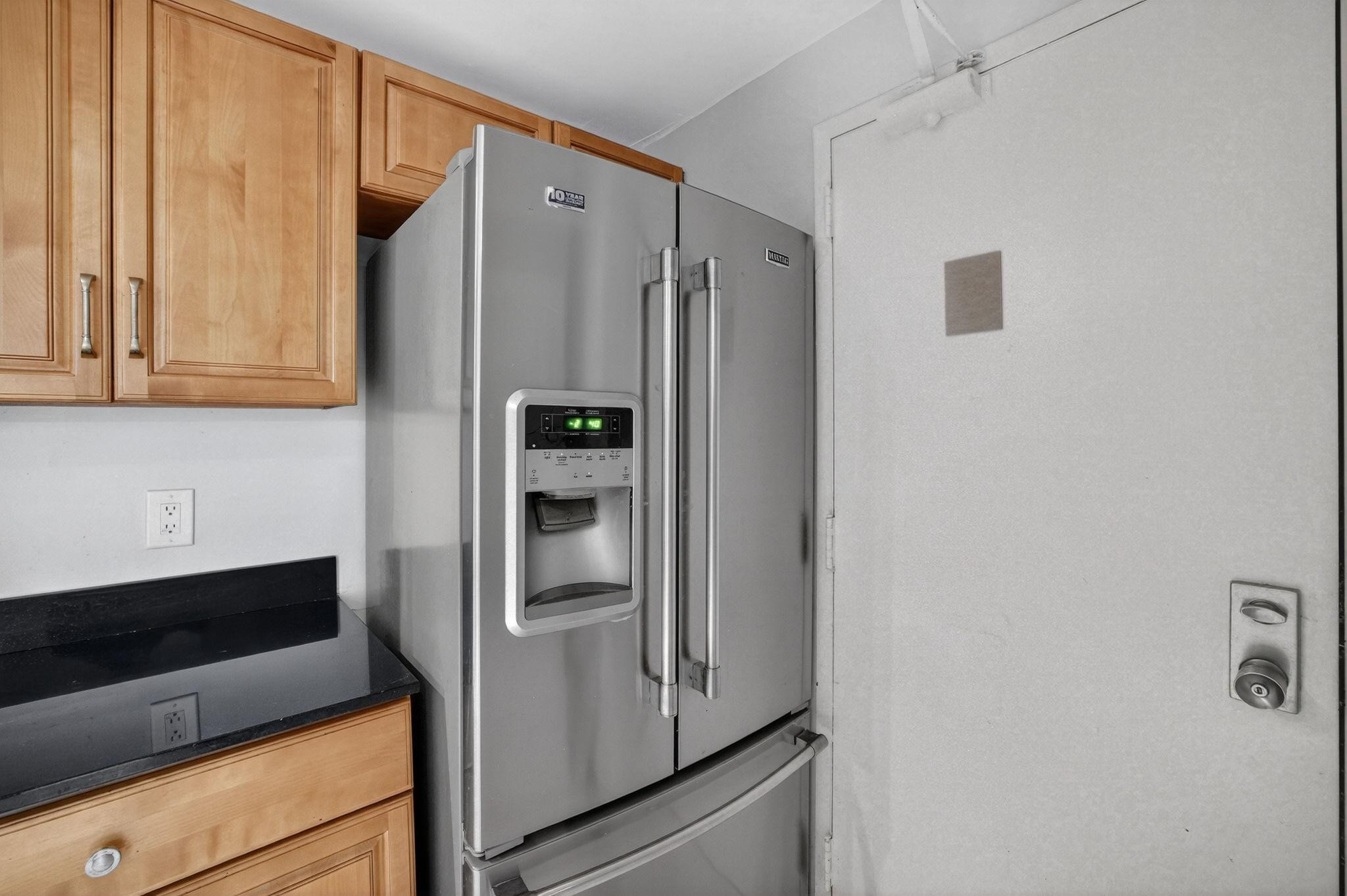 PLAYA DEL MAR CONDO - Residential