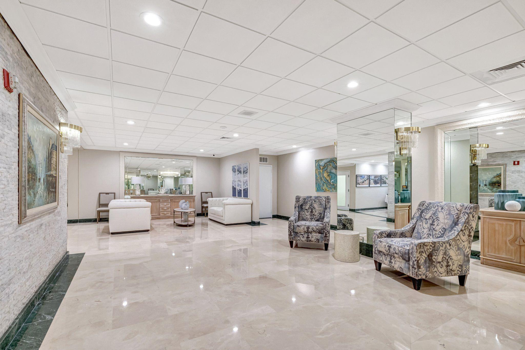 PLAYA DEL MAR CONDO - Residential