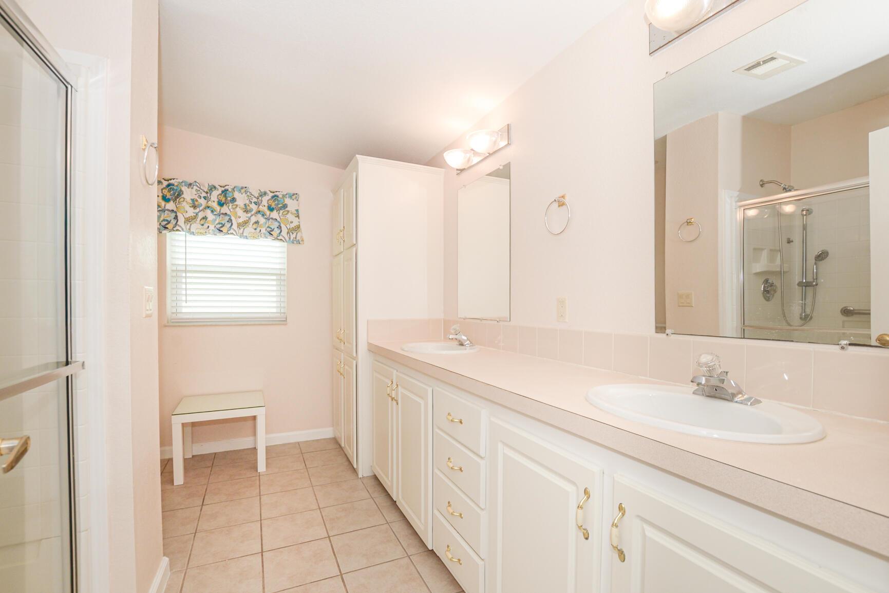 THE LINKS AT SAVANNA CLUB - Residential