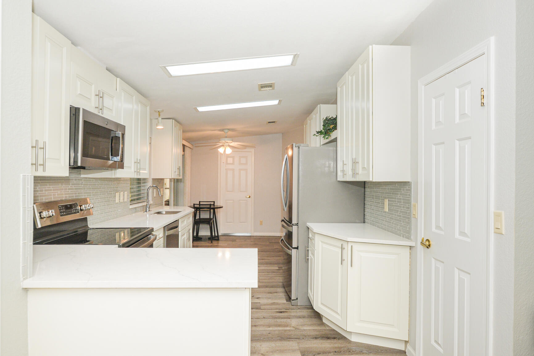 THE LINKS AT SAVANNA CLUB - Residential