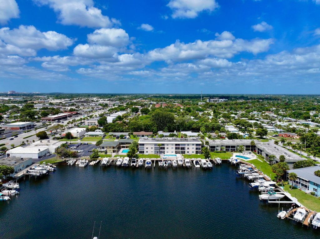Photo of 312 Northlake Drive #104, North Palm Beach, FL 33408 (MLS # B26014979)