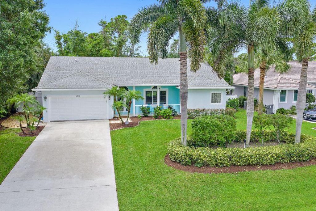 Photo of 2812 N Miller Drive, Palm Beach Gardens, FL 33410 (MLS # R10780932)