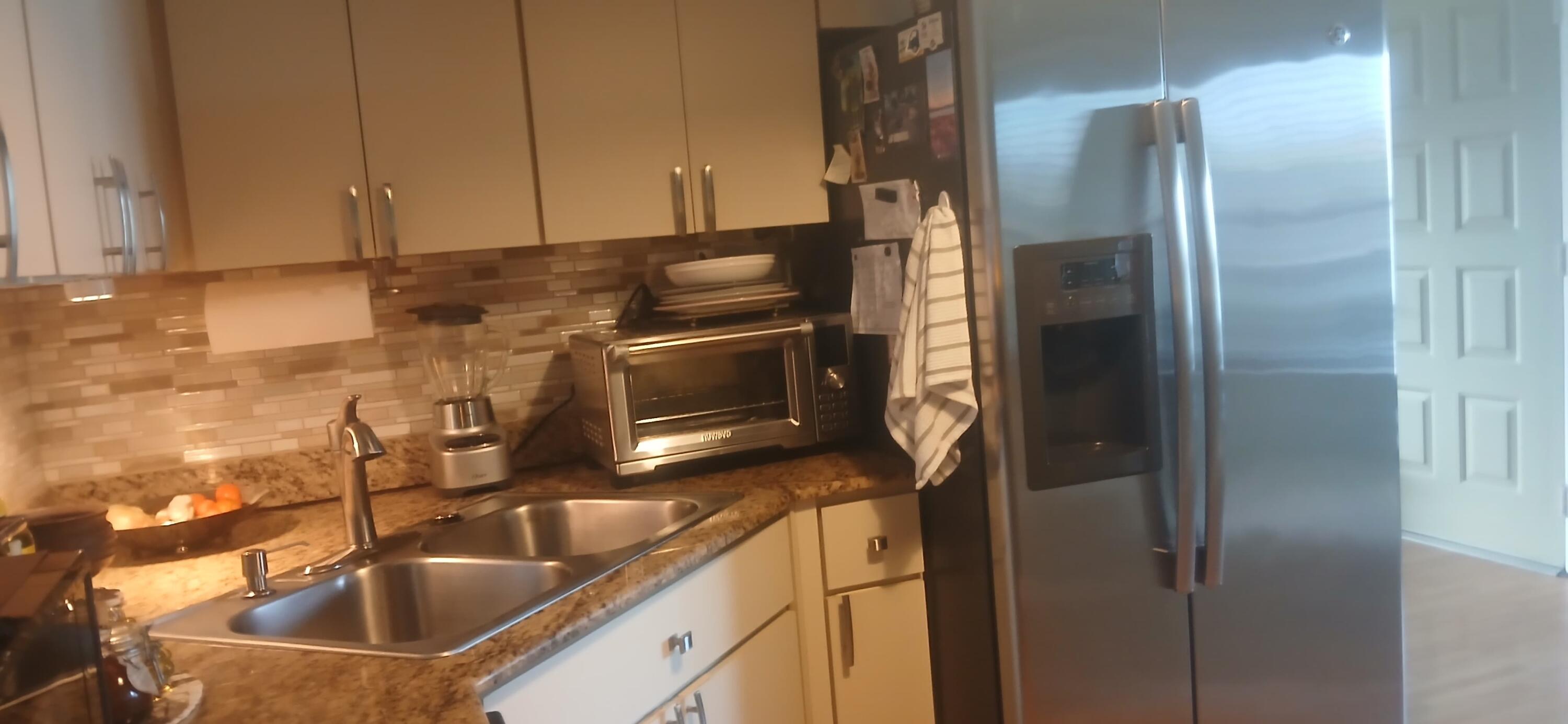 GARDENS AT POPPLETON CREEK CONDO - Residential