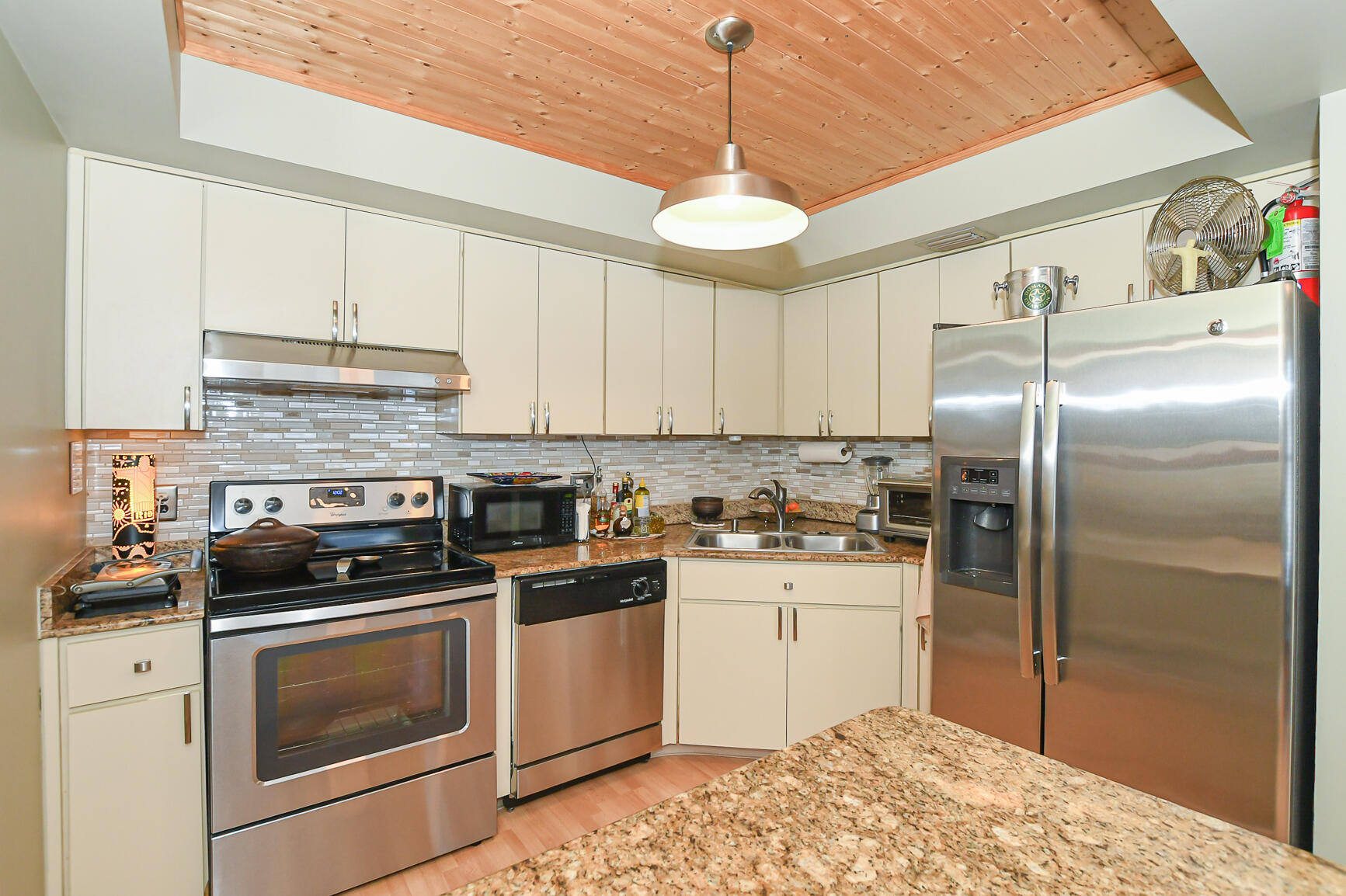 GARDENS AT POPPLETON CREEK CONDO - Residential