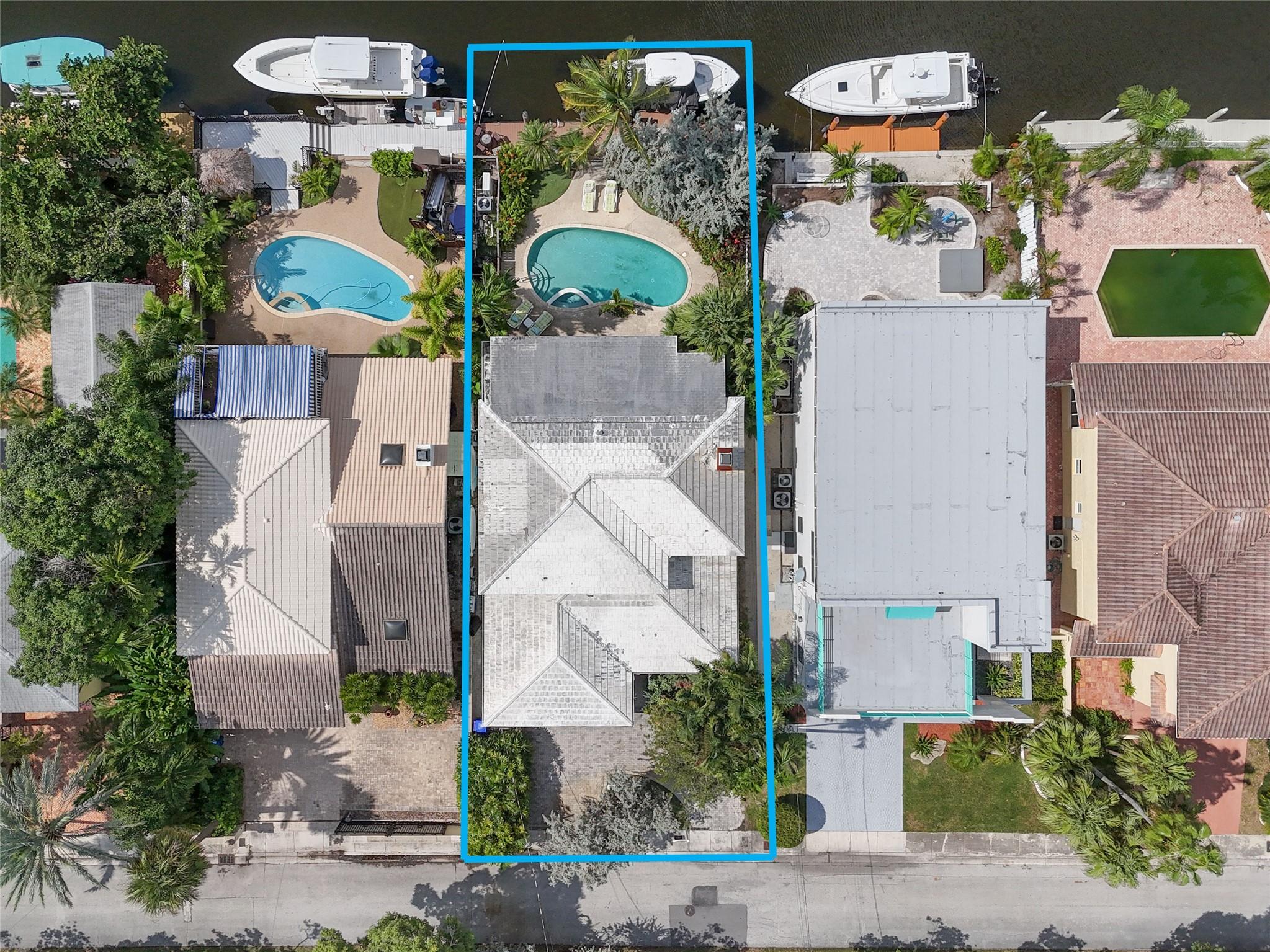 Riviera 6-17 B - Residential