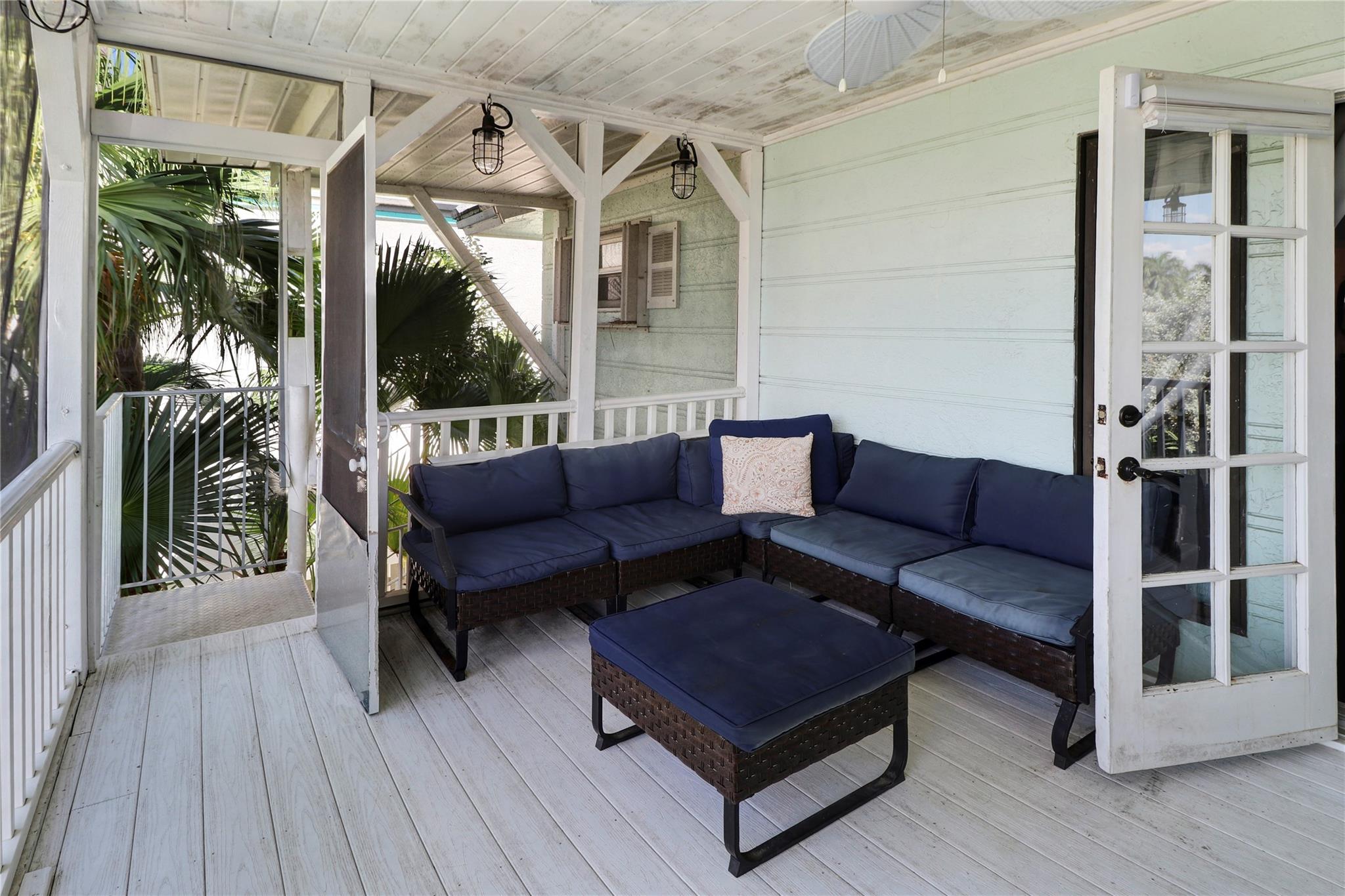 Riviera 6-17 B - Residential