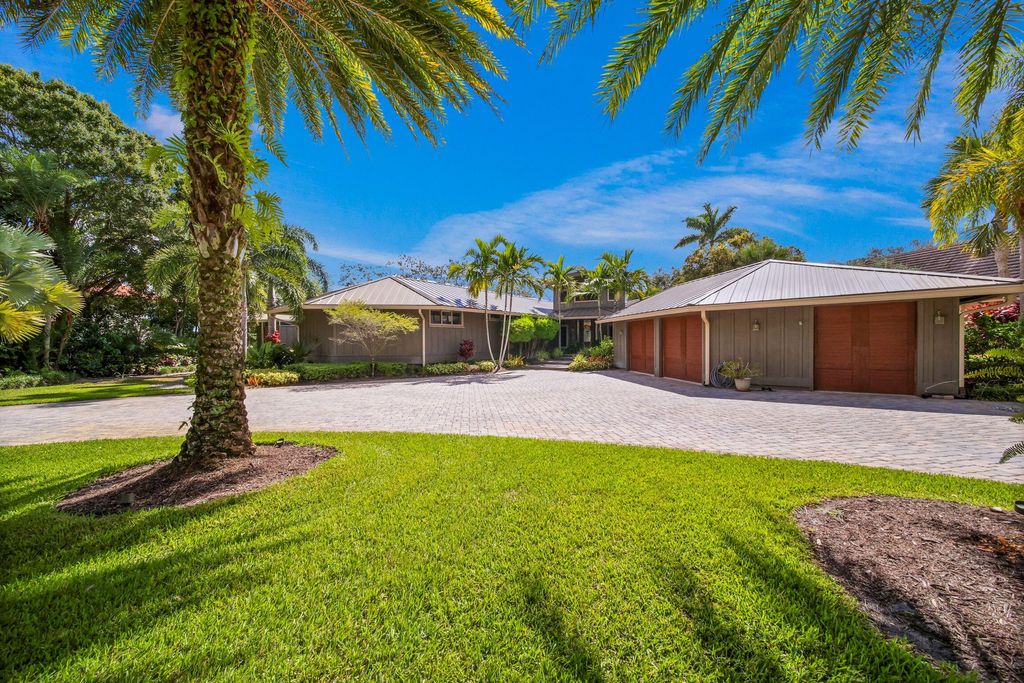 Photo of 4721 SW Thistle Terrace, Palm City, FL 34990 (MLS # R10831541)