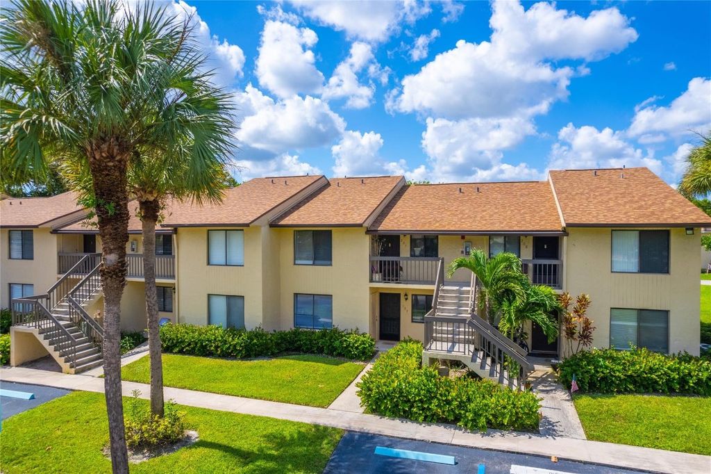 Photo of 6660 Somerset Drive #107, Boca Raton, FL 33433 (MLS # F10459539)