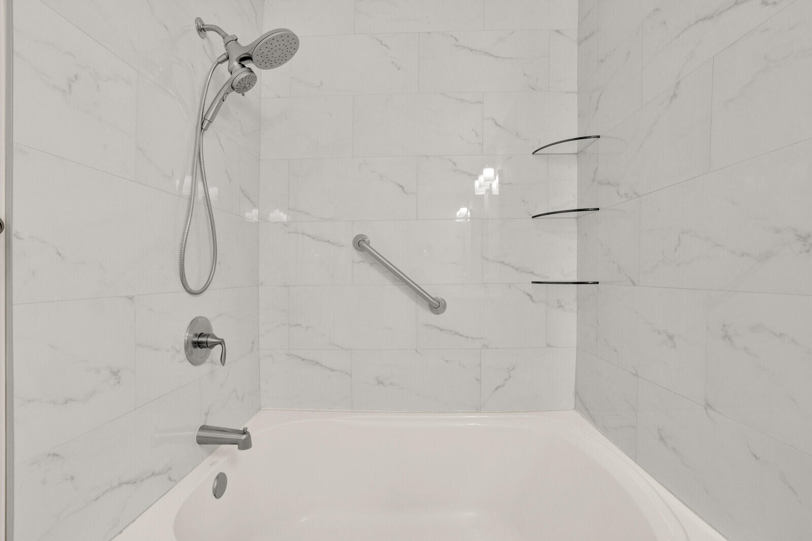 LEXINGTON GREEN CONDO - Residential