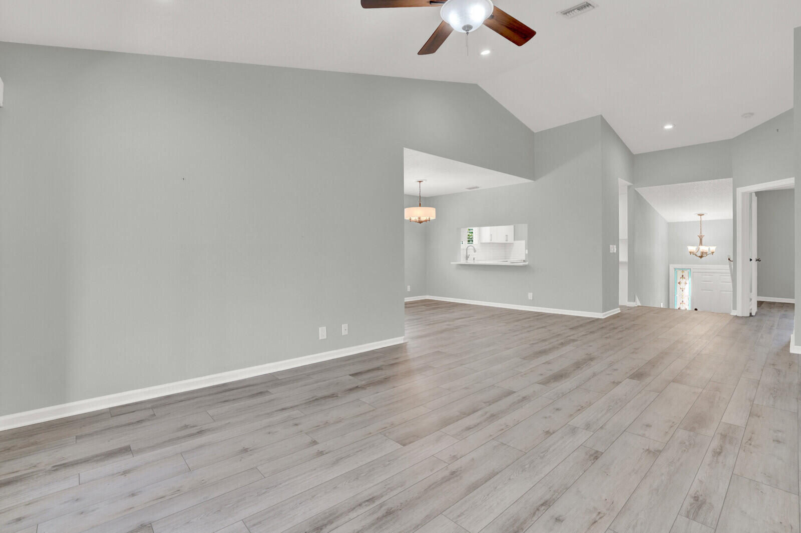 LEXINGTON GREEN CONDO - Residential