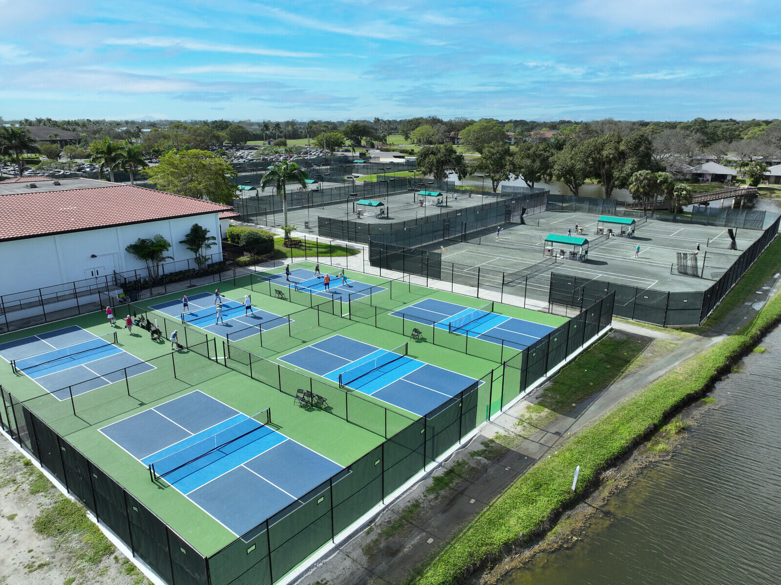 LEXINGTON GREEN CONDO - Residential