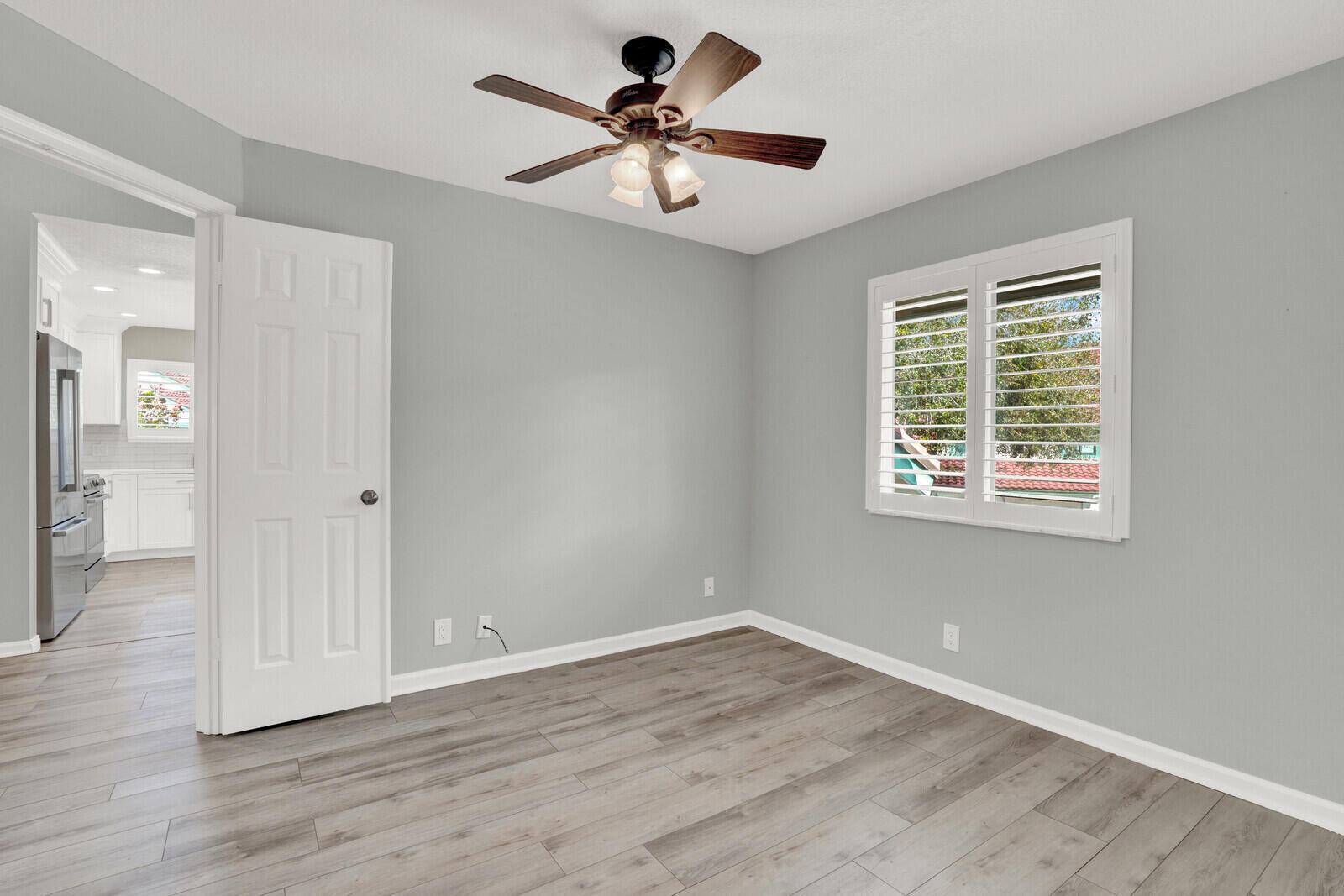 LEXINGTON GREEN CONDO - Residential