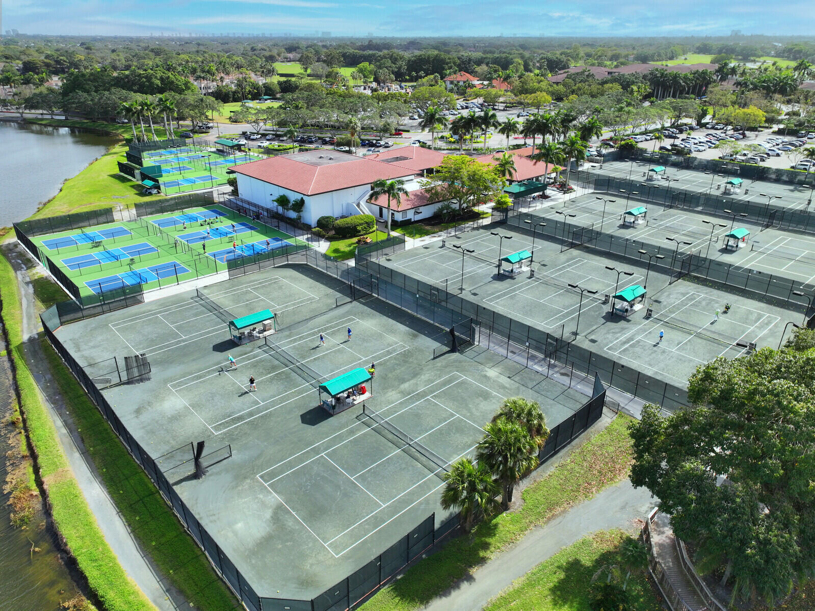 LEXINGTON GREEN CONDO - Residential