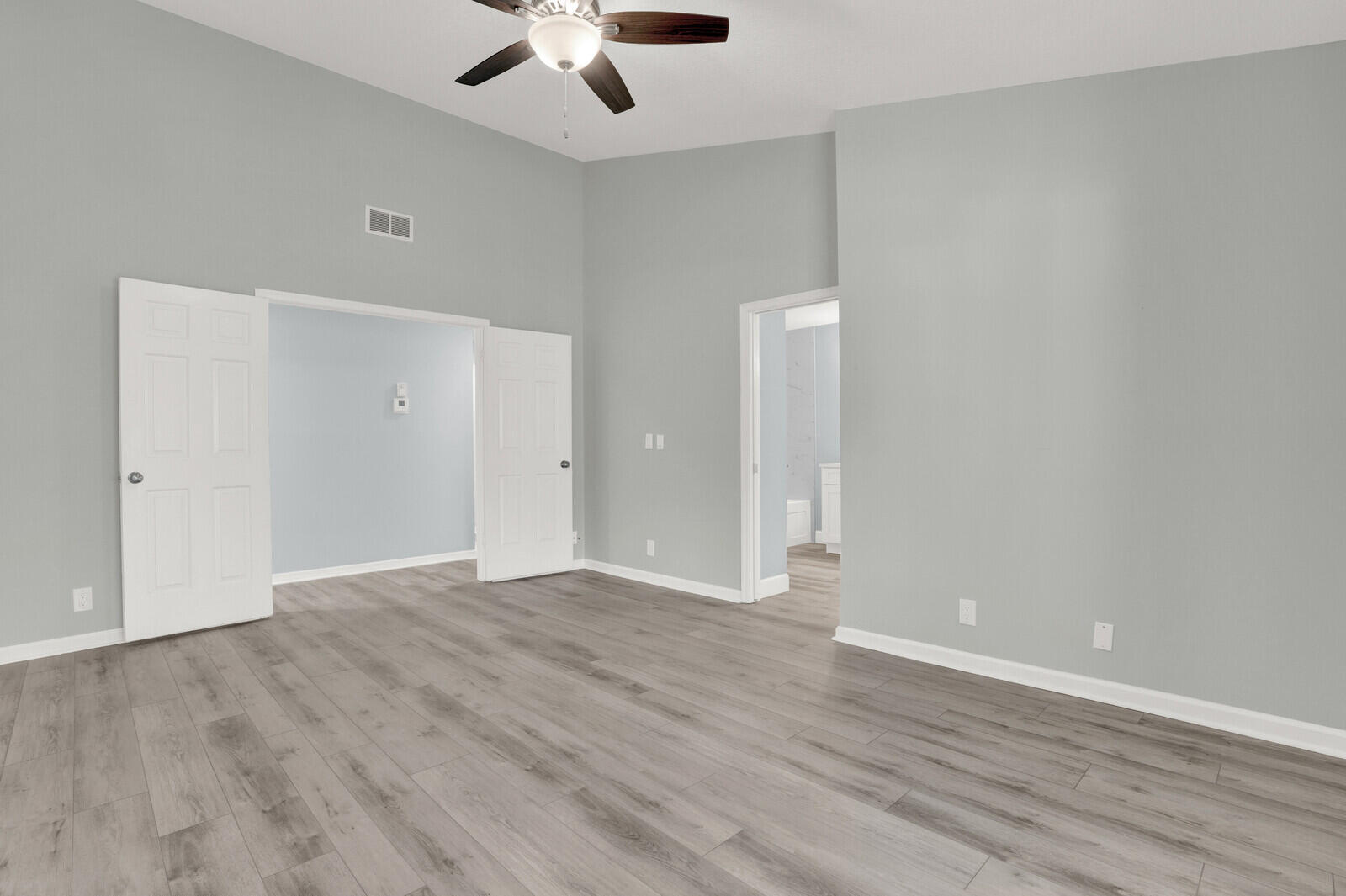 LEXINGTON GREEN CONDO - Residential