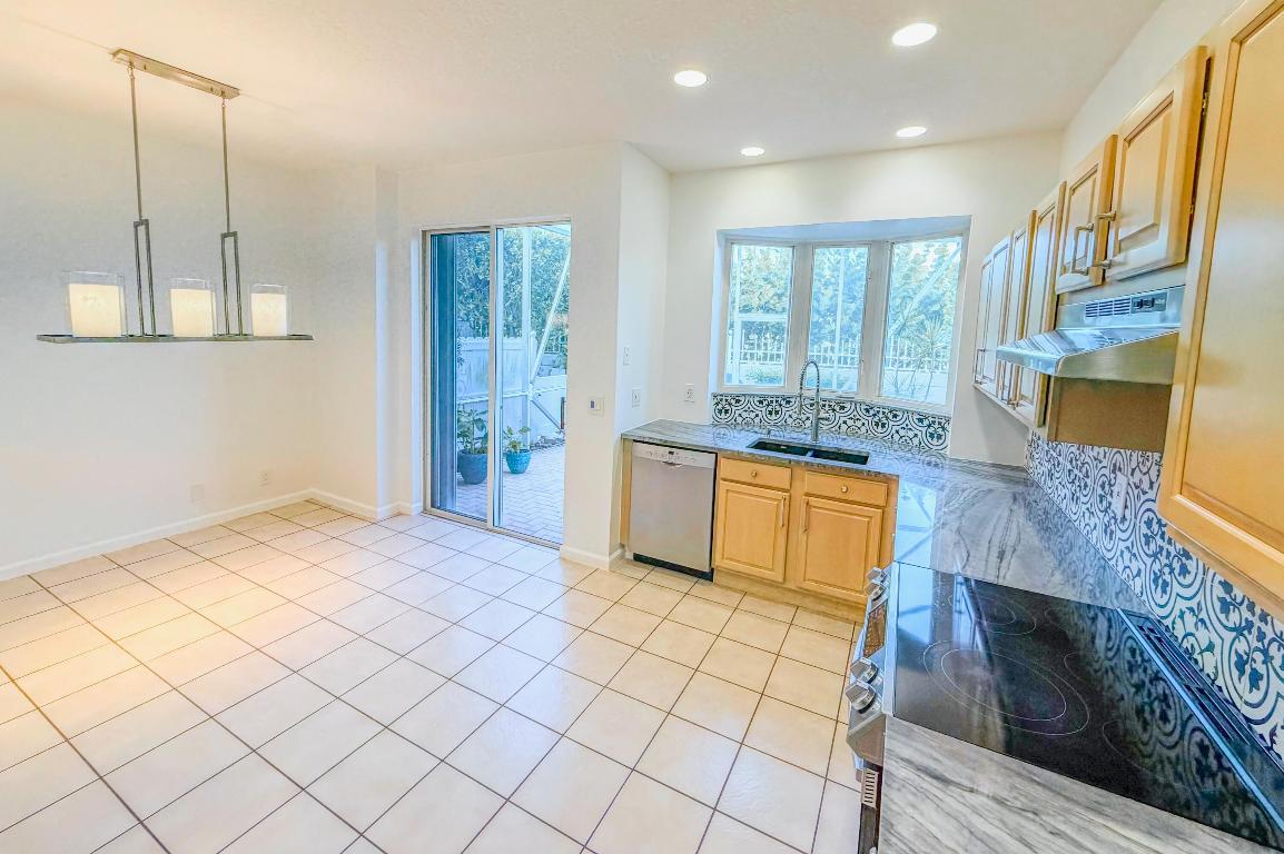 SEAVIEW AT JUNO BEACH - Residential Lease