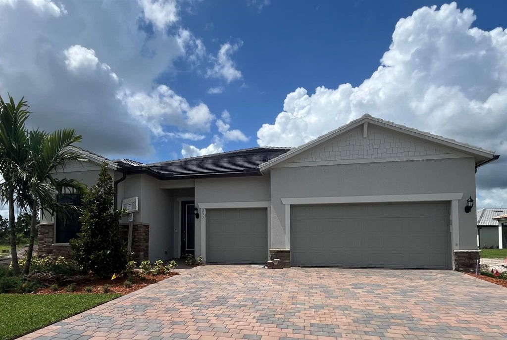 Photo of 333 SE Filoli Drive, Port Saint Lucie, FL 34984 (MLS # R11001933)