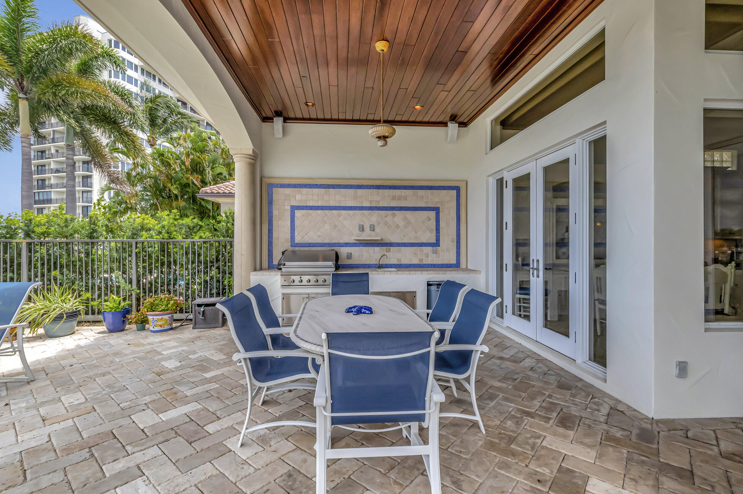 OCEAN COVE - Residential