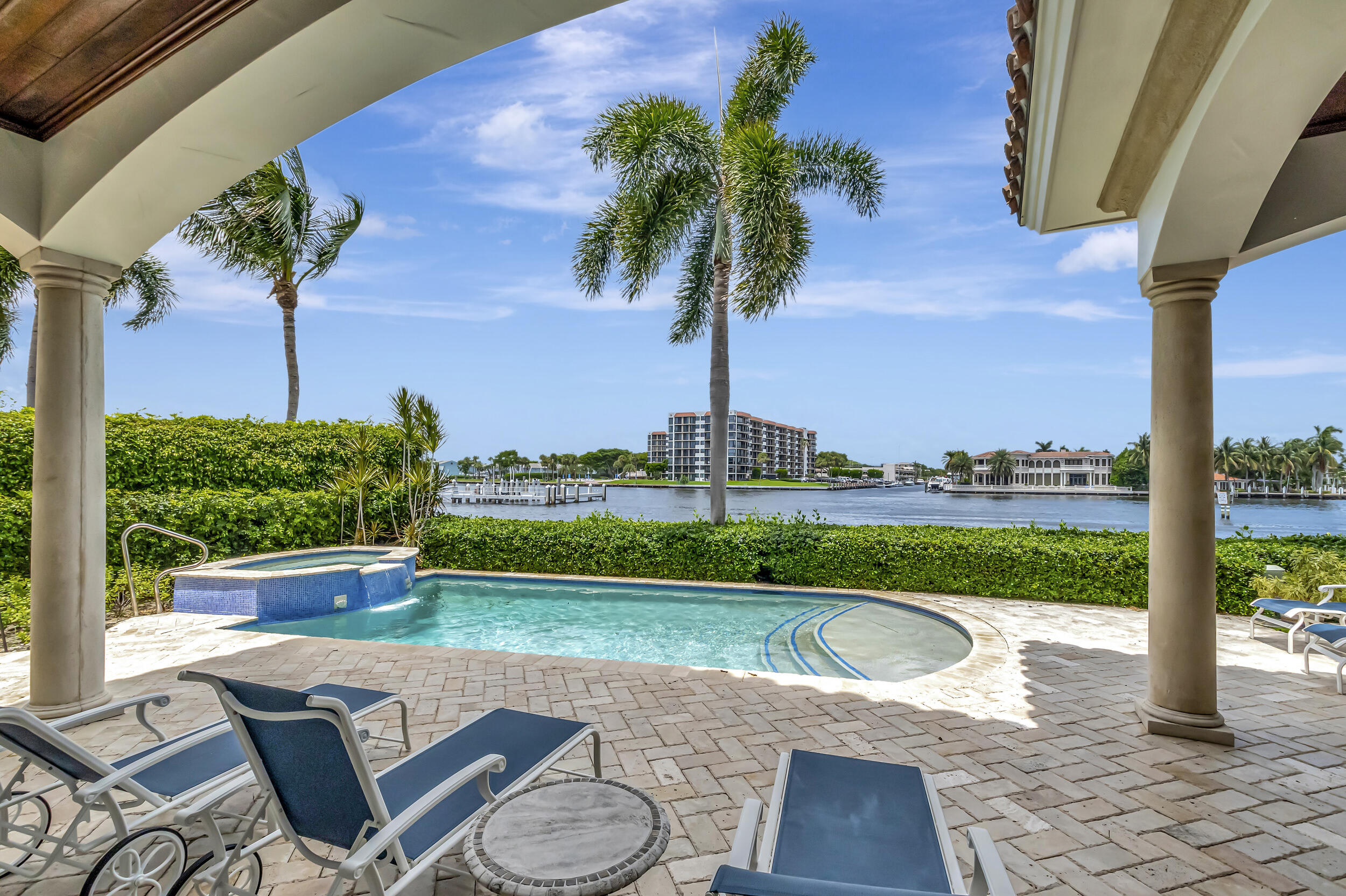 OCEAN COVE - Residential