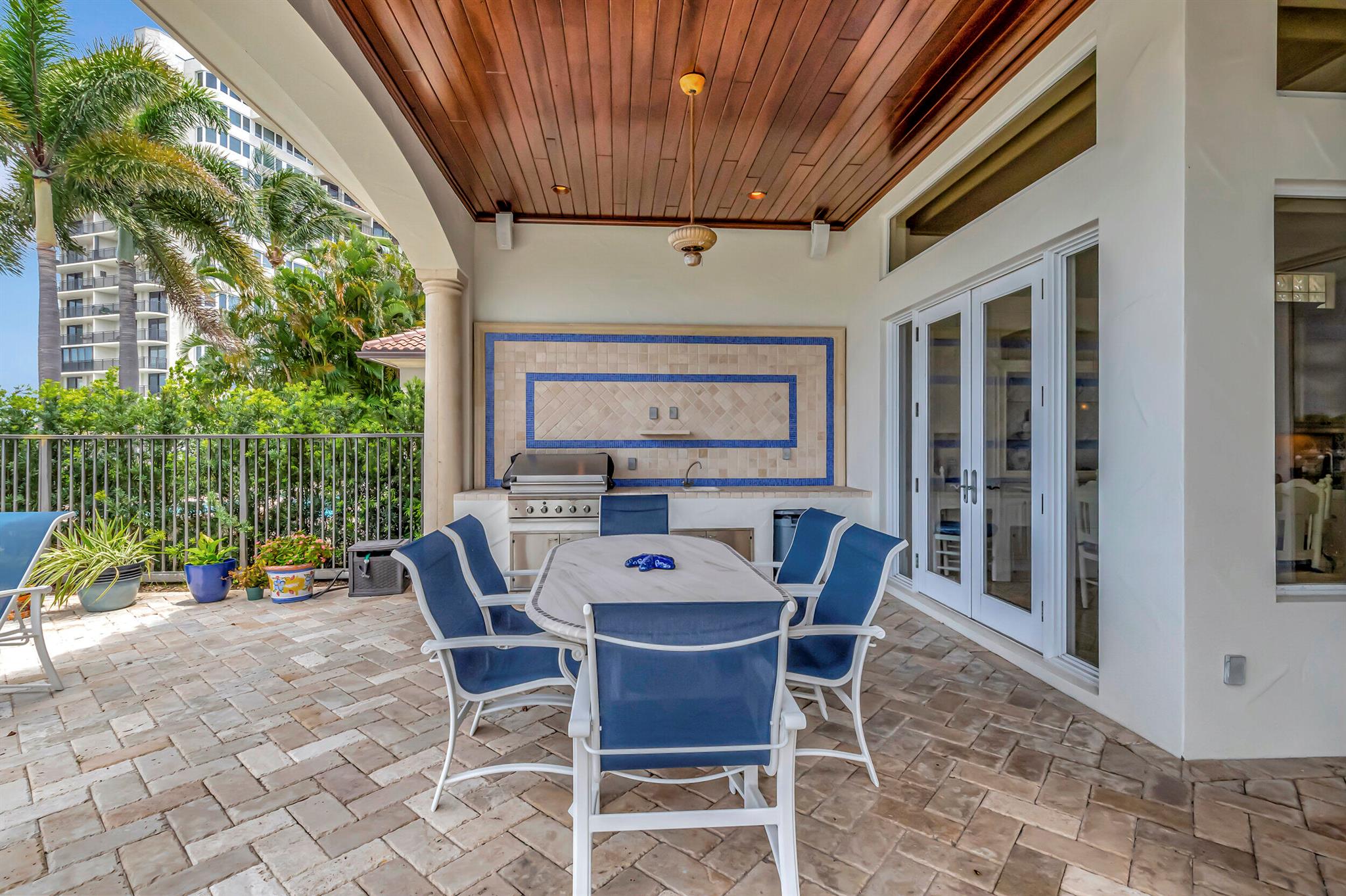 OCEAN COVE - Residential