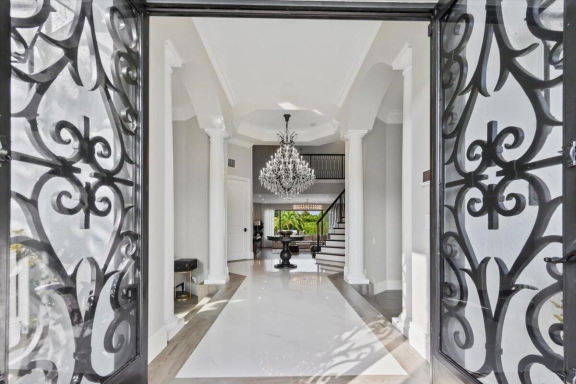 WELLINGTON AERO CLUB OF THE LANDINGS AT WELLINGTON - Residential