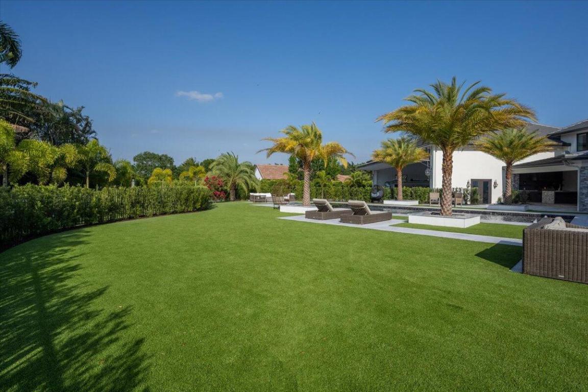 WELLINGTON AERO CLUB OF THE LANDINGS AT WELLINGTON - Residential