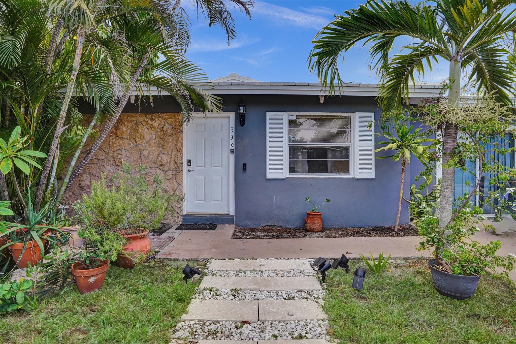 339 Dartmouth Dr, Lake Worth Beach, FL, 33460/$450,000 1 339 Dartmouth Dr