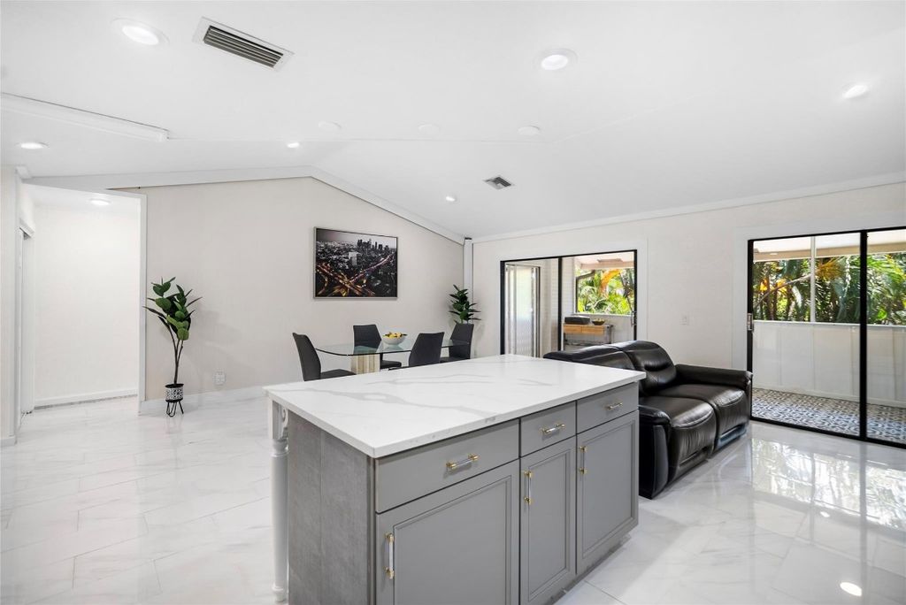 Photo of 5700 Coach House Circle #G, Boca Raton, FL 33486 (MLS # F10436630)