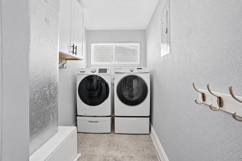 Tiny photo for 6520 NE 19th Avenue, Fort Lauderdale, FL 33308 (MLS # B26089947)