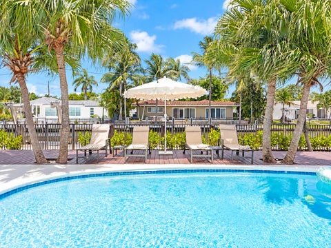 Tiny photo for 6520 NE 19th Avenue, Fort Lauderdale, FL 33308 (MLS # B26089947)