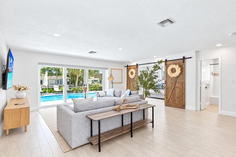 Tiny photo for 6520 NE 19th Avenue, Fort Lauderdale, FL 33308 (MLS # B26089947)