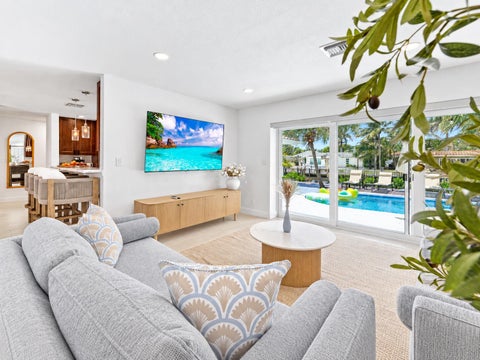 Tiny photo for 6520 NE 19th Avenue, Fort Lauderdale, FL 33308 (MLS # B26089947)