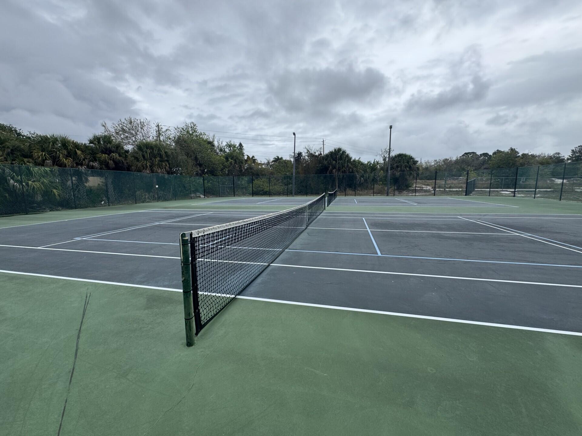 BEACON 21 CONDO - Residential