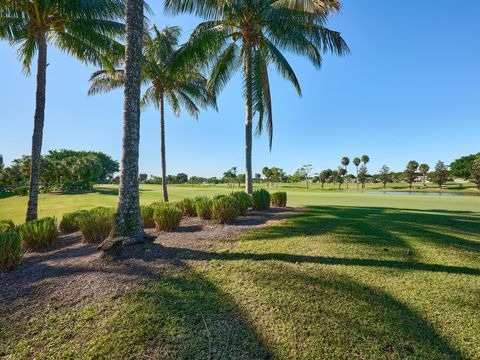 A home in Lake Worth